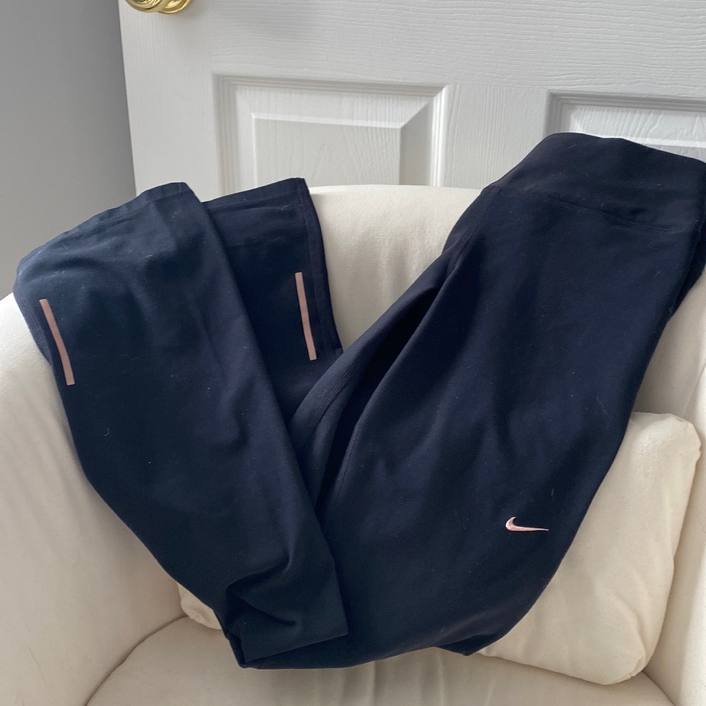 Women’s Nike leggings